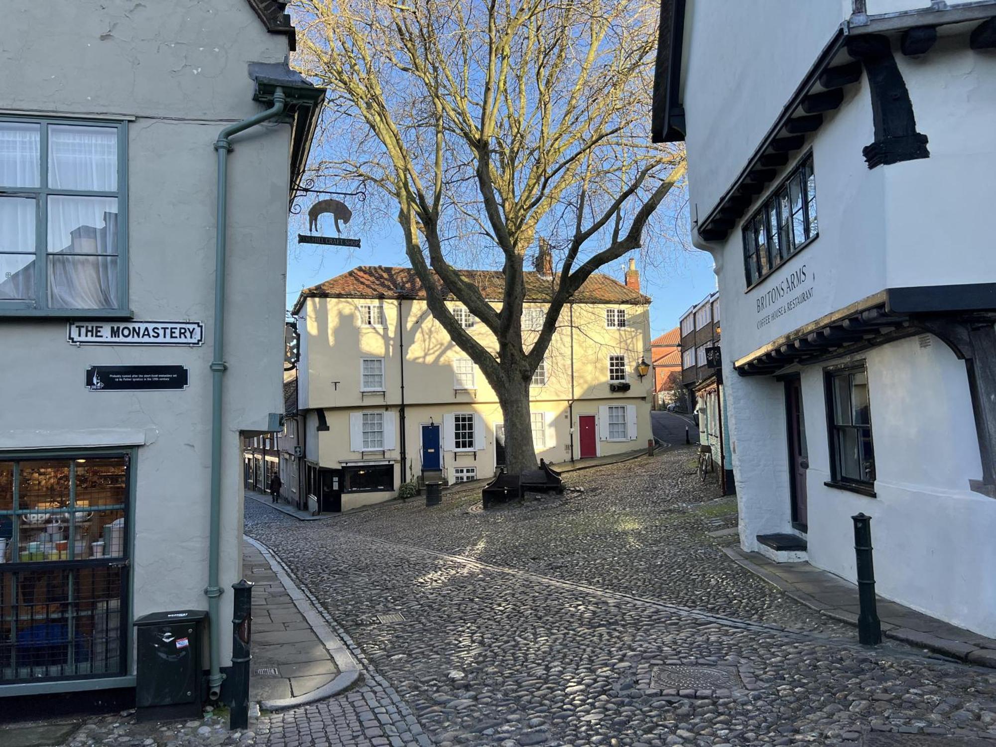 Beautiful Apartment In The Cathedral Grounds Norwich Esterno foto